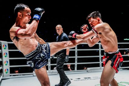 ONE Championship : สามเอ ไก่ย่างห้าดาว ซูฮก พระจันทร์ฉาย พีเค.แสนชัย ฟันธงรั้งเข็มขัด โจนาธาน ดิ เบลลา
