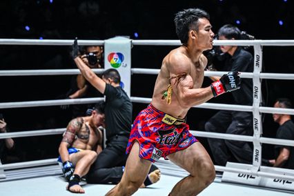 ONE ลุมพินี : วรพล ลูกเจ้าพ่อโรงต้ม ปิดเกมไว “ก้องกุลา”, “พาร์แฮม” อัดน็อก “ไทสัน” ศึก ONE ลุมพินี 127