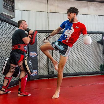 ONE ลุมพินี : ยอดขุนพล ศิษย์มนต์ชัย เปิดตัวชน อันโตนิโอ มาร์ติเนซ คู่เอกศึก ONE ลุมพินี 131