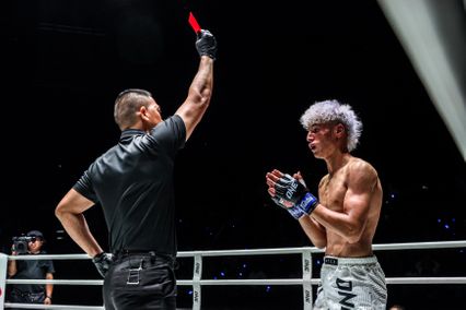 ONE ลุมพินี : อับเดสซามี เรนิมี โพสต์คลิปขอโทษ เตะผิดกติกาใส่ พญาครุฑ เสือจันถกมวยไทย