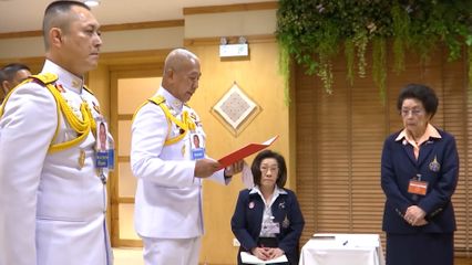 สมเด็จพระเจ้าน้องนางเธอ เจ้าฟ้าจุฬาภรณวลัยลักษณ์ อัครราชกุมารี กรมพระศรีสวางควัฒน วรขัตติยราชนารี ทรงสนับสนุนการสร้างกำแพง และบังเกอร์ตามแนวชายแดนไทย-กัมพูชา เป็นการเร่งด่วน