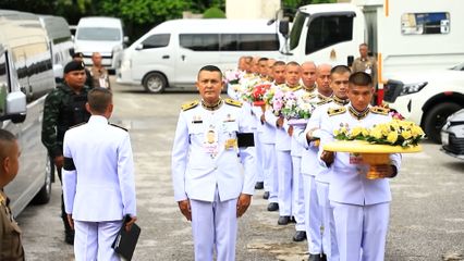 พระบาทสมเด็จพระเจ้าอยู่หัว พระราชทานน้ำหลวงอาบศพเป็นกรณีพิเศษ, พระราชทานพวงมาลา และพระราชทานเพลิงศพแก่ ดาบตำรวจ สมศักดิ์ นาคเสน ที่เสียชีวิตจากการปฏิบัติหน้าที่ ที่จังหวัดปัตตานี