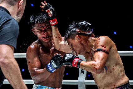 ONE ลุมพินี : เต็งหนึ่ง แฟร์เท็กซ์ ชนะแต้มเดือด ทุน มิน ออง ในศึก ONE ลุมพินี 129
