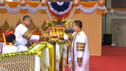 นายพลากร สุวรรณรัฐ องคมนตรี เป็นผู้แทนพระองค์ มอบปริญญาบัตรแก่ผู้สำเร็จการศึกษาจากมหาวิทยาลัยเทคโนโลยีราชมงคลสุวรรณภูมิ  ประจำปีการศึกษา 2567