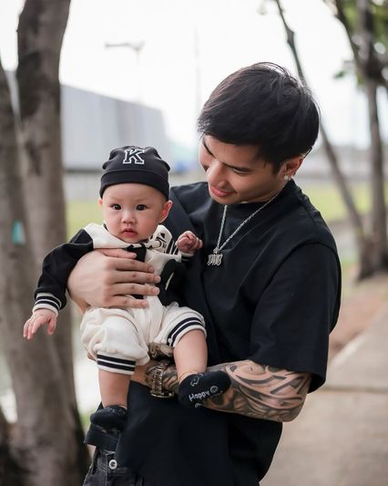 ONE Championship : ตะวันฉาย พีเค.แสนชัย เข้าพิธีวิวาห์ พร้อมเปิดตัวลูกชายสุดหล่อ "น้องคิริน"