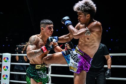 ONE ลุมพินี : กุหลาบดำ สจ.เปี๊ยกอุทัย ลับหมัดซ้าย วัดธาตุทรหด ปตท. อภิชาติฟาร์ม ศึกใหญ่ส่งท้ายปี ONE ลุมพินี 137