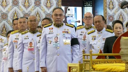 พระวรวงศ์เธอ พระองค์เจ้าเฉลิมศึกยุคล ทรงเป็นประธานในพิธีรับพระราชทานภัตตาหารเช้าแด่พระพิธีธรรมสวดพระอภิธรรม พระบรมศพ สมเด็จพระนางเจ้าสิริกิติ์ พระบรมราชินีนาถ พระบรมราชชนนีพันปีหลวง