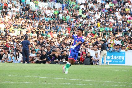 ประมวลภาพ ฟุตบอล แชมป์กีฬา 7HD 2025 : หมอนทองวิทยา 1-2 องค์การบริหารส่วนจังหวัดชัยนาท