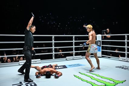 ONE Championship : ซาเมต อักเดเว ช็อกโลกโค่น โรมัน เคร็กเคลีย ขึ้นแท่นราชัน ONE คิกบ็อกซิ่ง