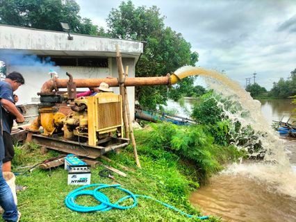 24 ชั่วโมงเพื่อประชาชน กรมชลประทานระดมติดตั้งเครื่องสูบน้ำ เร่งระบายน้ำขังทั่วประเทศ