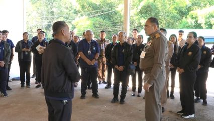 องคมนตรี ติดตามผลการดำเนินงานศูนย์พัฒนาโครงการหลวงป่าเมี่ยง จังหวัดเชียงใหม่