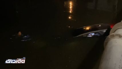 รถเก๋งไฟฟ้าเสียหลักพุ่งตกคลอง พลเมืองดีช่วยคนขับรอด