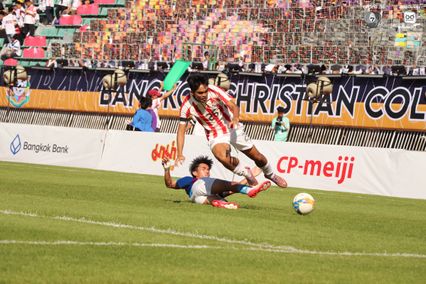 ประมวลภาพฟุตบอลจตุรมิตรสามัคคี ครั้งที่ 31 : อัสสัมชัญ 2-0 สวนกุหลาบวิทยาลัย