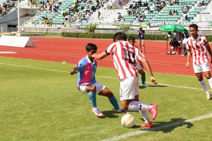 ประมวลภาพฟุตบอลจตุรมิตรสามัคคี ครั้งที่ 31 : อัสสัมชัญ 2-0 สวนกุหลาบวิทยาลัย