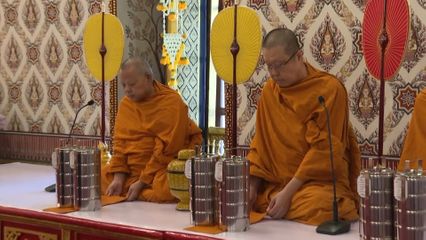 สมเด็จพระกนิษฐาธิราชเจ้ากรมสมเด็จพระเทพรัตนราชสุดา ฯ สยามบรมราชกุมารี เสด็จพระราชดำเนินไปในการบำเพ็ญพระราชกุศลถวายพระบรมศพ สมเด็จพระนางเจ้าสิริกิติ์ พระบรมราชินีนาถ พระบรมราชชนนีพันปีหลวง