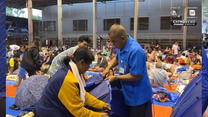 พระบาทสมเด็จพระเจ้าอยู่หัว ทรงพระกรุณาโปรดเกล้าโปรดกระหม่อมให้มูลนิธิราชประชานุเคราะห์ ในพระบรมราชูปถัมภ์ จัดส่งสิ่งของพระราชทานเครื่องอุปโภคบริโภค เพื่อนำไปช่วยเหลือผู้ประสบอุทกภัยในพื้นที่ภาคใต้ 