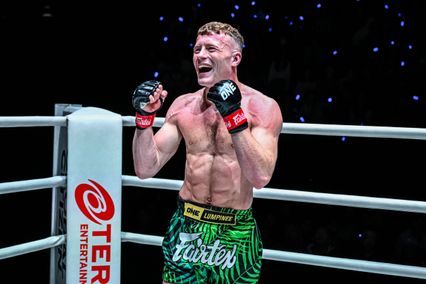 ONE ลุมพินี : 2 นักสู้ปิดเกมสวย รับโบนัสรวม 7 แสนบาท ศึก ONE ลุมพินี 135