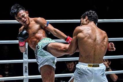 ONE ลุมพินี : ลำน้ำมูลเล็ก ทีเด็ด99 พอใจผลงานชกคิกบ็อกซิ่งครั้งแรกในชีวิต