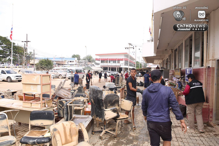 เปิดภาพโรงพักหาดใหญ่ สภาพหลังเจอน้ำท่วม 3 เมตร บิ๊กคลีนนิ่งวันนี้ เตรียมพร้อมเปิดให้บริการประชาชน