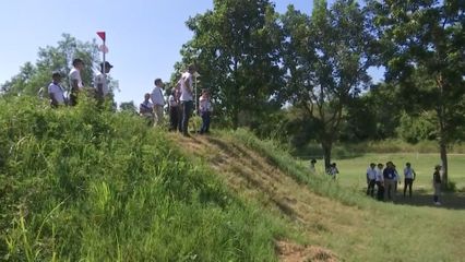 สมเด็จพระเจ้าลูกเธอ เจ้าฟ้าสิริวัณณวรี นารีรัตนราชกัญญา ทรงสำรวจเส้นทางในการแข่งขันกีฬาขี่ม้า ประเภทอีเว้นท์ติ้ง