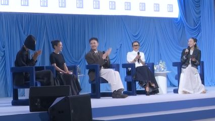 สมเด็จพระเจ้าลูกเธอ เจ้าฟ้าสิริวัณณวรี นารีรัตนราชกัญญา ทรงเป็นประธานกิจกรรมเสวนา Mini Symposium ถ่ายทอดองค์ความรู้การออกแบบแฟชั่นผ้าไทยสู่สากล ตามโครงการเทศกาลผ้าไหมไทย สู่การพัฒนาที่ยั่งยืน