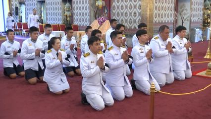 คณะบุคคล และประชาชน ไปกราบถวายบังคมพระบรมศพ สมเด็จพระนางเจ้าสิริกิติ์ พระบรมราชินีนาถ พระบรมราชชนนีพันปีหลวง ด้วยสำนึกในพระมหากรุณาธิคุณ