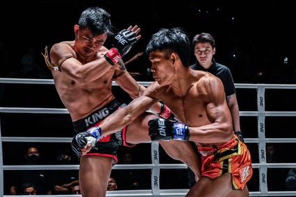 ONE ลุมพินี : โชคปรีชา พีเค.ต้อมทีเค.อะไหล่ยนต์ เล็งปิดเกมไว ซื่อสัตย์ มานพยิม ศึก ONE ลุมพินี 136