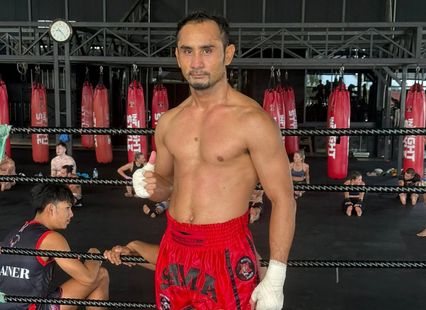 ONE ลุมพินี : สามเอ ไก่ย่างห้าดาว ชี้ จ้าวเสือใหญ่ ส.เดชะพันธ์ ลดรุ่นกระทบฟอร์มชก เล็งรับน้องให้ถึงใจ