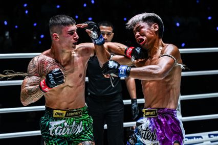 ONE ลุมพินี : ปตท. อภิชาติฟาร์ม เน้นไม่โดนเยอะ พร้อมแลกหมัด กุหลาบดำ สจ.เปี๊ยกอุทัย