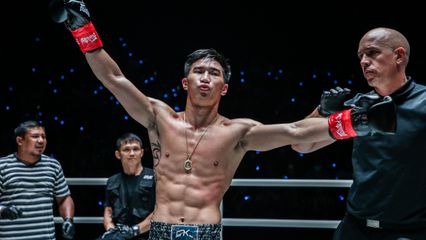 ONE ลุมพินี : ตะวันฉาย พีเค.แสนชัย พร้อมดวลคิกบ็อกซิ่ง หลิว เมิงหยาง ศึก ONE ลุมพินี 137