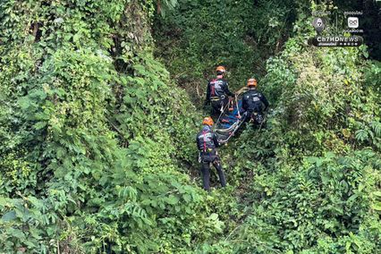 อัลบั้ม ครั้งแรกของโลก! ซ้อมกู้ภัยร่วม “ช้าง–สุนัข–มนุษย์”
