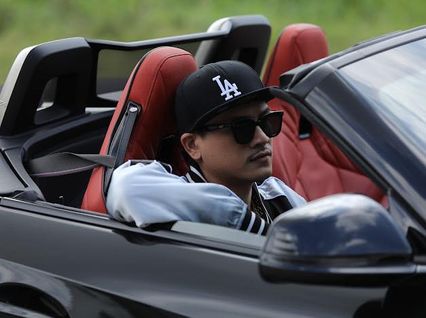 ONE ลุมพินี : จ้าวเสือใหญ่ ม.กรุงเทพธนบุรี รับสุดตื่นเต้นร่วมแสดงเอ็มวีศิลปินดัง “ไผ่ พงศธร”