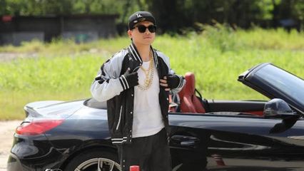 ONE ลุมพินี : จ้าวเสือใหญ่ ม.กรุงเทพธนบุรี รับสุดตื่นเต้นร่วมแสดงเอ็มวีศิลปินดัง “ไผ่ พงศธร”