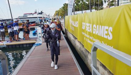 พระราชินี ทรงพระปรีชาสามารถ ทรงแข่งขันกีฬาเรือใบ วันที่ 3 คว้าเหรียญทองให้ทีมชาติไทยสำเร็จ