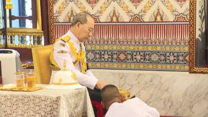 พระราชวงศ์ และองคมนตรี ไปในการบำเพ็ญพระราชกุศล ถวายพระบรมศพ สมเด็จพระนางเจ้าสิริกิติ์ พระบรมราชินีนาถ พระบรมราชชนนีพันปีหลวง