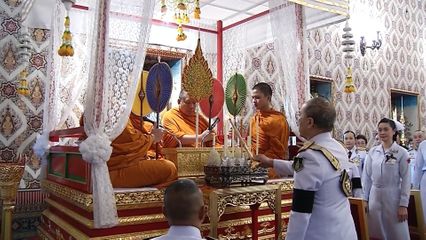 พระราชวงศ์ และองคมนตรี เสด็จไปและไป ในการบำเพ็ญพระราชกุศลถวายพระบรมศพ สมเด็จพระนางเจ้าสิริกิติ์ พระบรมราชินีนาถ พระบรมราชชนนีพันปีหลวง