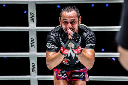 ONE ลุมพินี : 6 นักสู้ฟอร์มเดือดคว้าโบนัสรวมกว่า 2 ล้านบาท ศึก ONE ลุมพินี 137