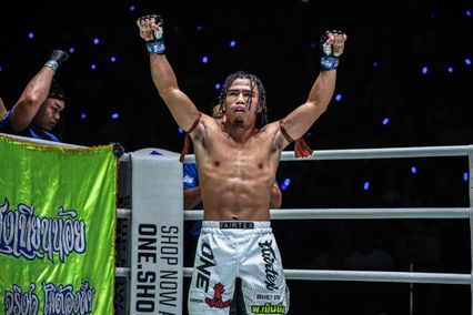 ONE ลุมพินี : สุริยันต์เล็ก พ.เย็นยิ่ง คว้าโบนัสครั้งที่ 10 สูงสุดใน ONE ลุมพินี