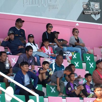 แห่สมัคร รร.อบจ.ชัยนาท หวังตามรอยแข้งทองแชมป์กีฬา 7HD