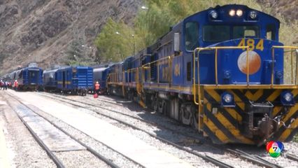 รถไฟโดยสาร 2 ขบวน ชนประสานงาที่เปรู