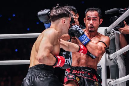 ONE Championship : โจนาธาน ดิ เบลลา คว้านักกีฬายอดเยี่ยม กติกาคิกบ็อกซิ่ง ปี 2568