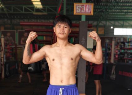 ONE ลุมพินี : ป้อมเพชร ป๋องสุพรรณ พีเค. ลั่นดับซ่า เดโช ป.บริรักษ์ ตะลุยรุ่นฟลายเวตเต็มกำลัง