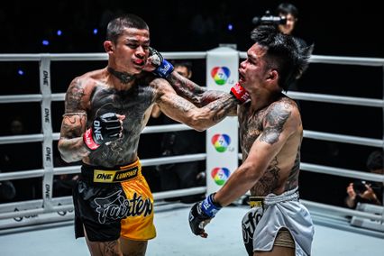 ONE ลุมพินี : ย้อนชีวิต โตโยต้า อีเกิลมวยไทย จากอดีตเคยหลงผิดสู่นักมวยเงินล้าน