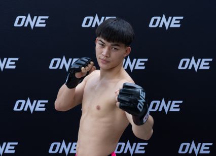 ONE Championship : แรมโบ้เล็ก ฉ.อจลบุญ อวดฟิตพร้อมดับซ่า อับดุลลา ดายาคาเอฟ ศึก ONE Fight Night 39