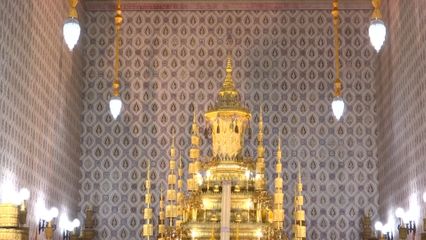 พระอนุวงศ์ และองคมนตรี ไปในการบำเพ็ญพระราชกุศลถวายพระบรมศพ สมเด็จพระนางเจ้าสิริกิติ์ พระบรมราชินีนาถ พระบรมราชชนนีพันปีหลวง