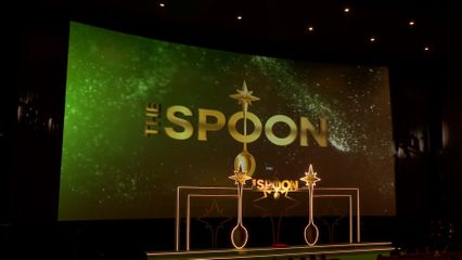 ทูลกระหม่อมหญิงอุบลรัตนราชกัญญา สิริวัฒนาพรรณวดี พระราชทานรางวัลแก่ผู้ชนะการแข่งขันในรายการ "เดอะสปูน ช้อนทองคำ 2025"