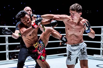 ONE ลุมพินี : วรพล ลูกเจ้าพ่อโรงต้ม ก้านคอน็อก ซอ ลิน อู ยกแรก ศึก ONE ลุมพินี 139