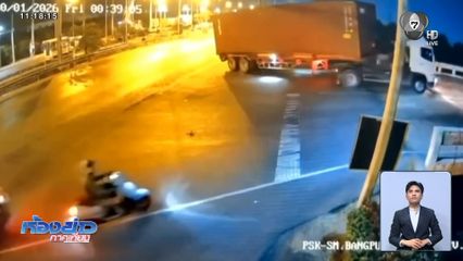 รถพ่วงเกี่ยวสายเคเบิล ดึงเสาไฟฟ้าล้ม 70 ต้น จ.สมุทรปราการ