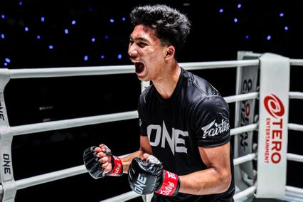 ONE ลุมพินี : 6 นักชกใจปิดเกม ฟันโบนัสเข้าบัญชีรวม 2.1 ล้านบาท