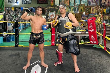 ONE ลุมพินี : สุริยันต์เล็ก พ.เย็นยิ่ง นำบทเรียนเจอ “เดโช” ปรับเกมสู้ ตาวฟิก มาวินมวยไทย